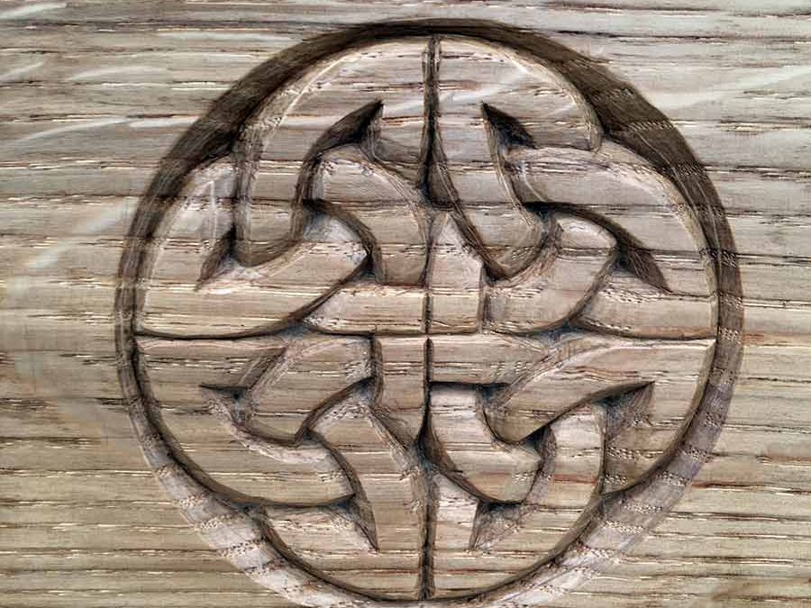 Celtic knot picture frame