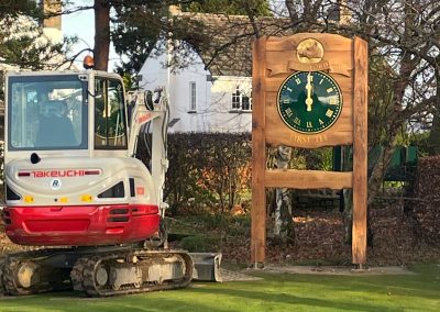 Bradford Golf Club Hand-crafted oak golf course clock