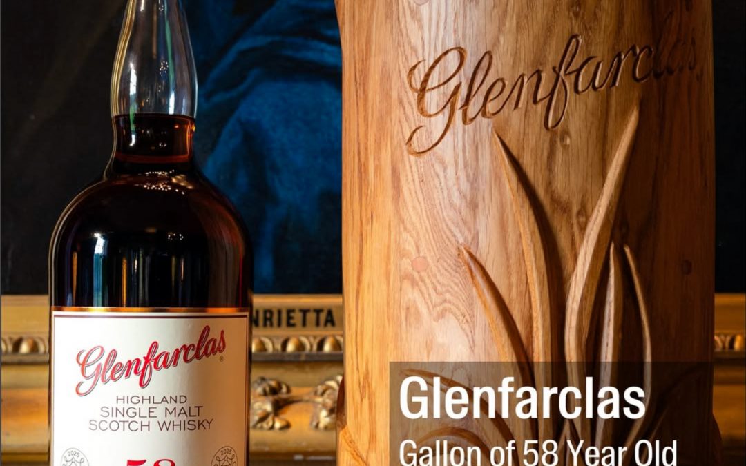 Special whisky charity presentation case