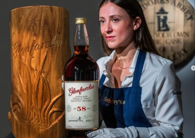 Special whisky charity presentation case